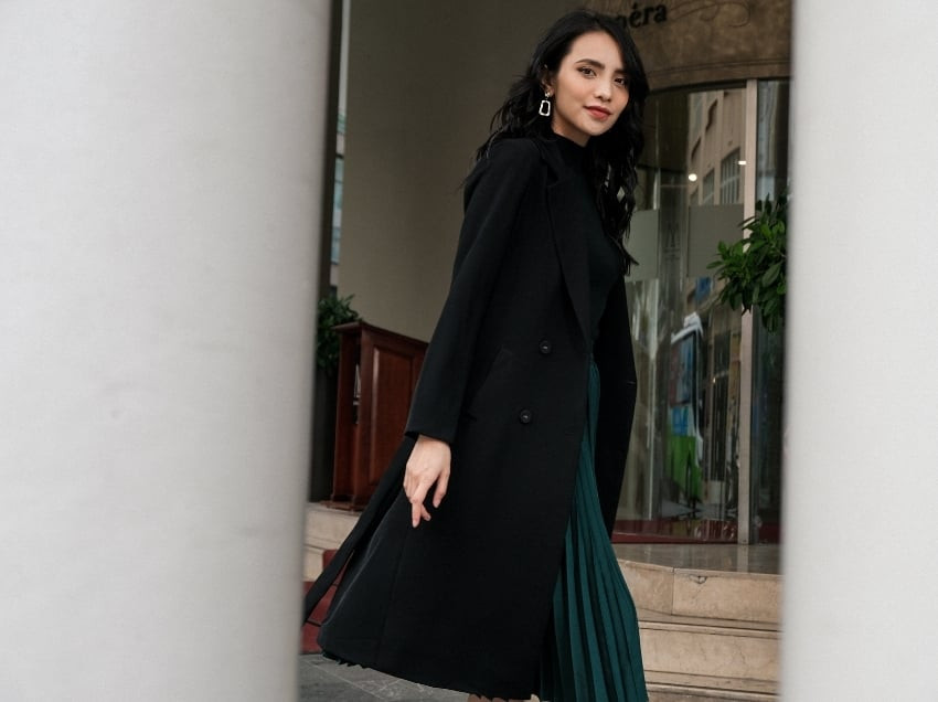 Áo khoác trench coat màu đen