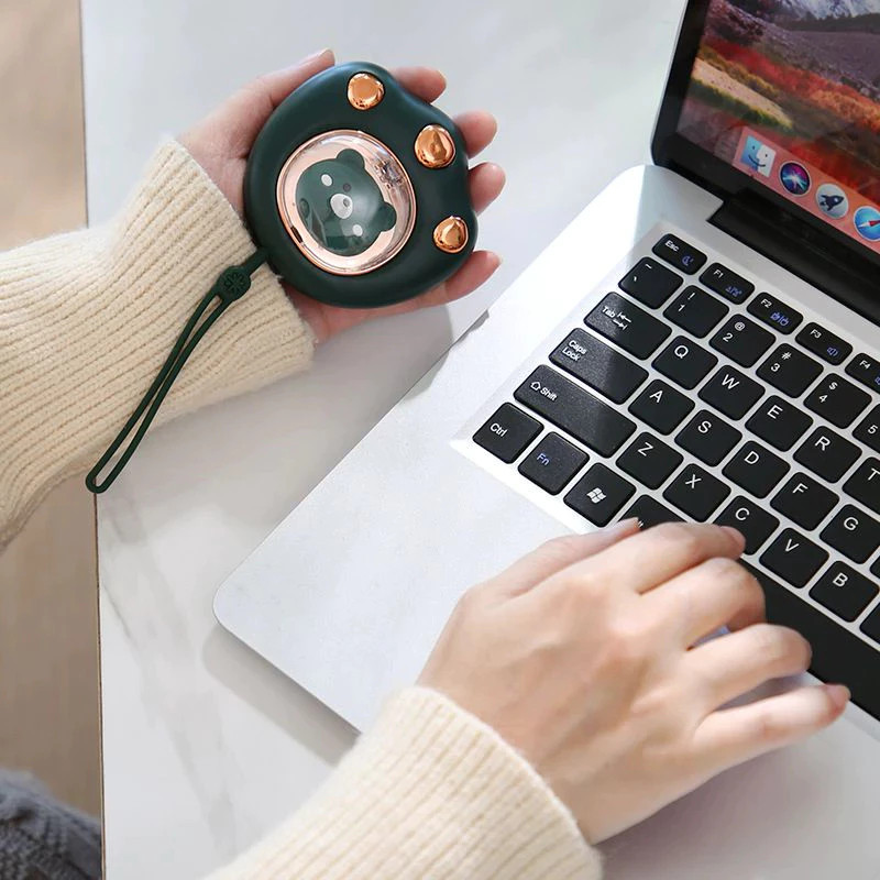 9 món đồ giữ nhiệt cơ bản nên có cho một mùa đông không lạnh