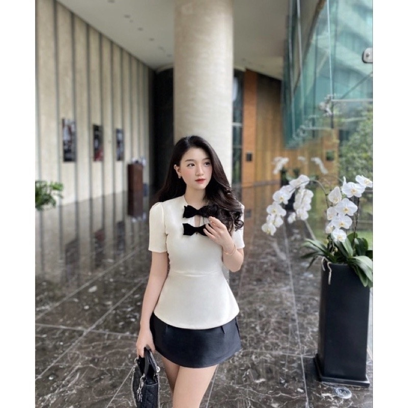 Áo peplum là gì? Hướng dẫn cách phối đồ với váy, áo dáng peplum