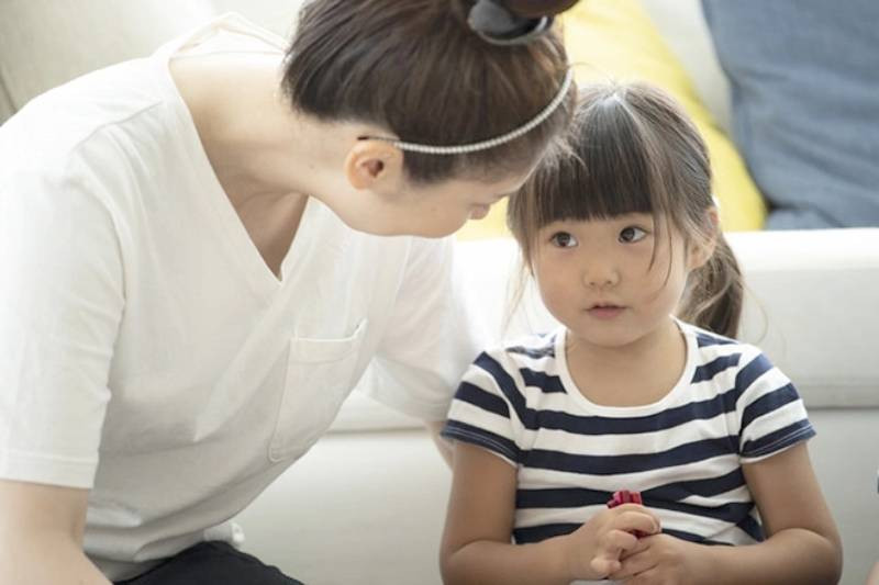 Bé gái mấy tuổi nên mặc quần lót? Tips chọn quần lót cho bé gái