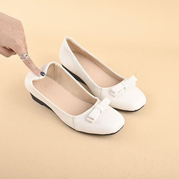 Có nên mua giày đế xuồng không? Ưu nhược điểm của giày đế xuồng