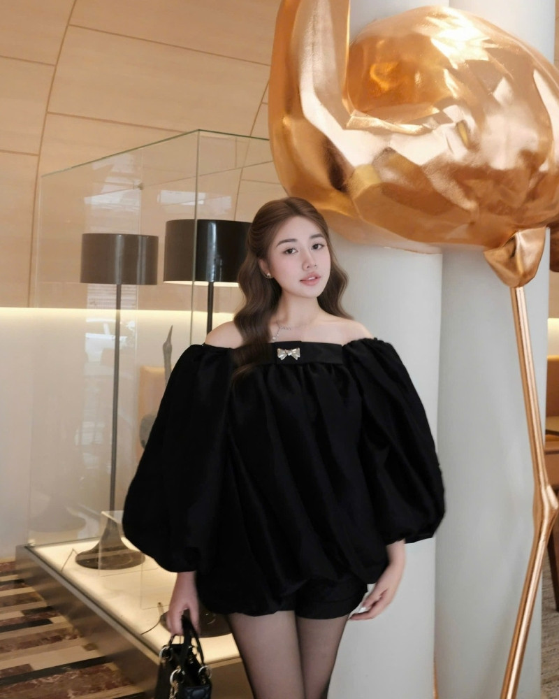 Đi Year End Party mặc gì? 20 gợi ý để bạn chiếm trọn spotlight