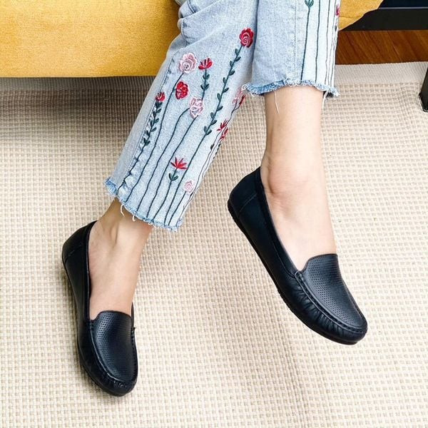 Những mẫu giày bệt được các quý cô rất ưa chuộng