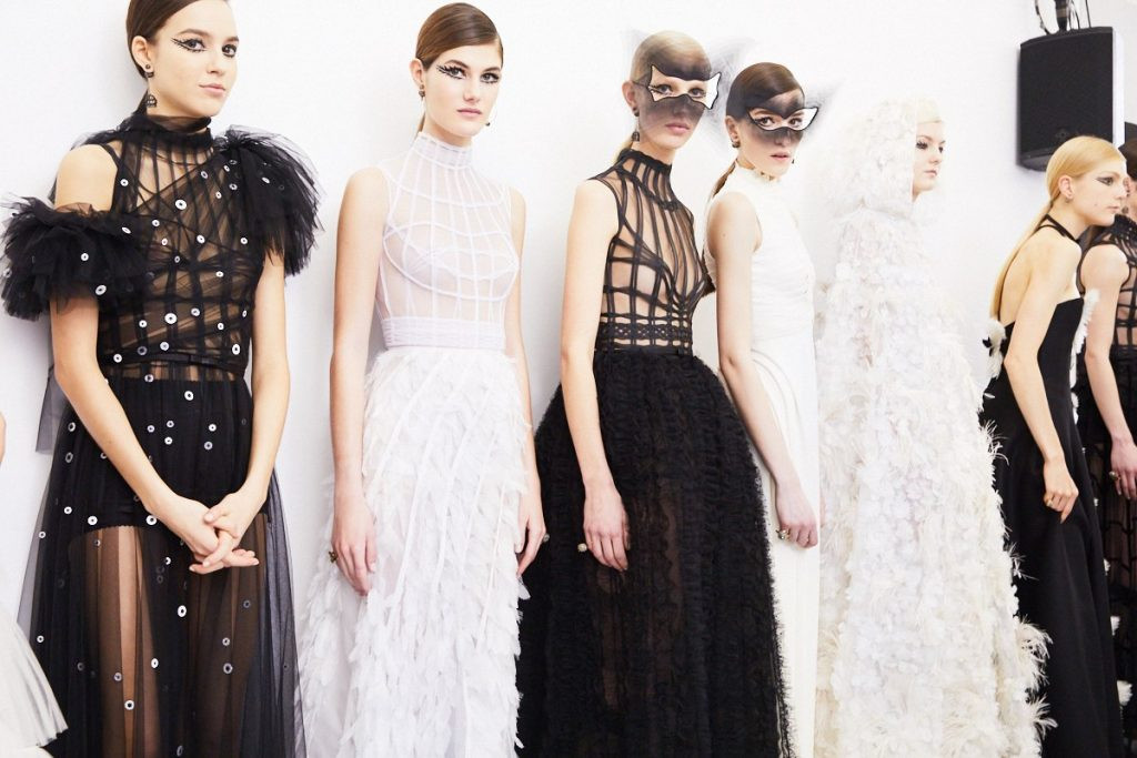 Thời trang Haute Couture: Khẳng định sự đẳng cấp và xa hoa