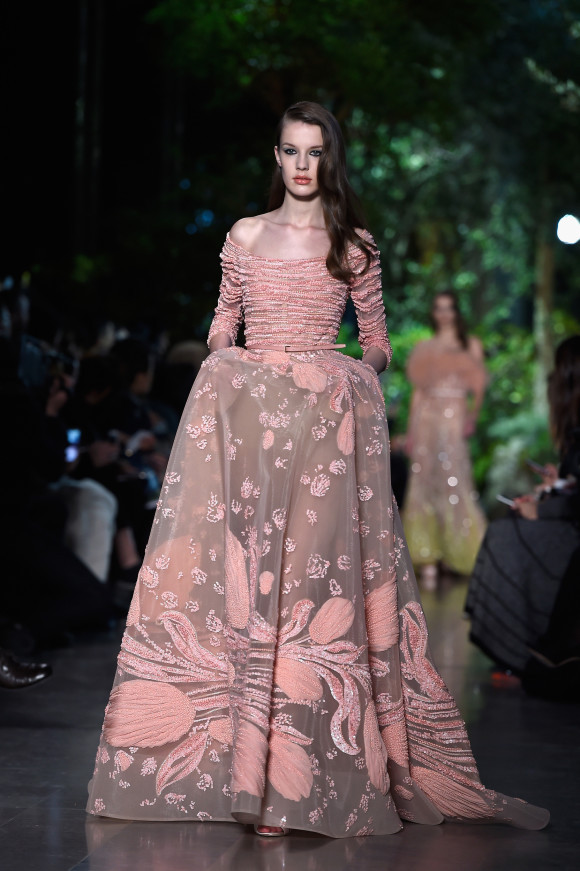 Thời trang Haute Couture: Khẳng định sự đẳng cấp và xa hoa
